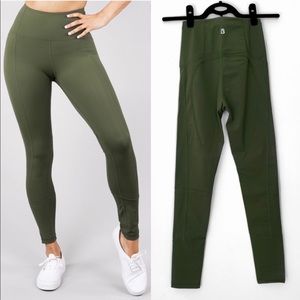 BuffBunny ‘Ferrari’ Legging in Evo XS